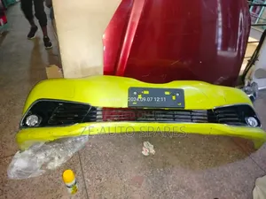 Auris 2017/2016/2018 Front Bumper