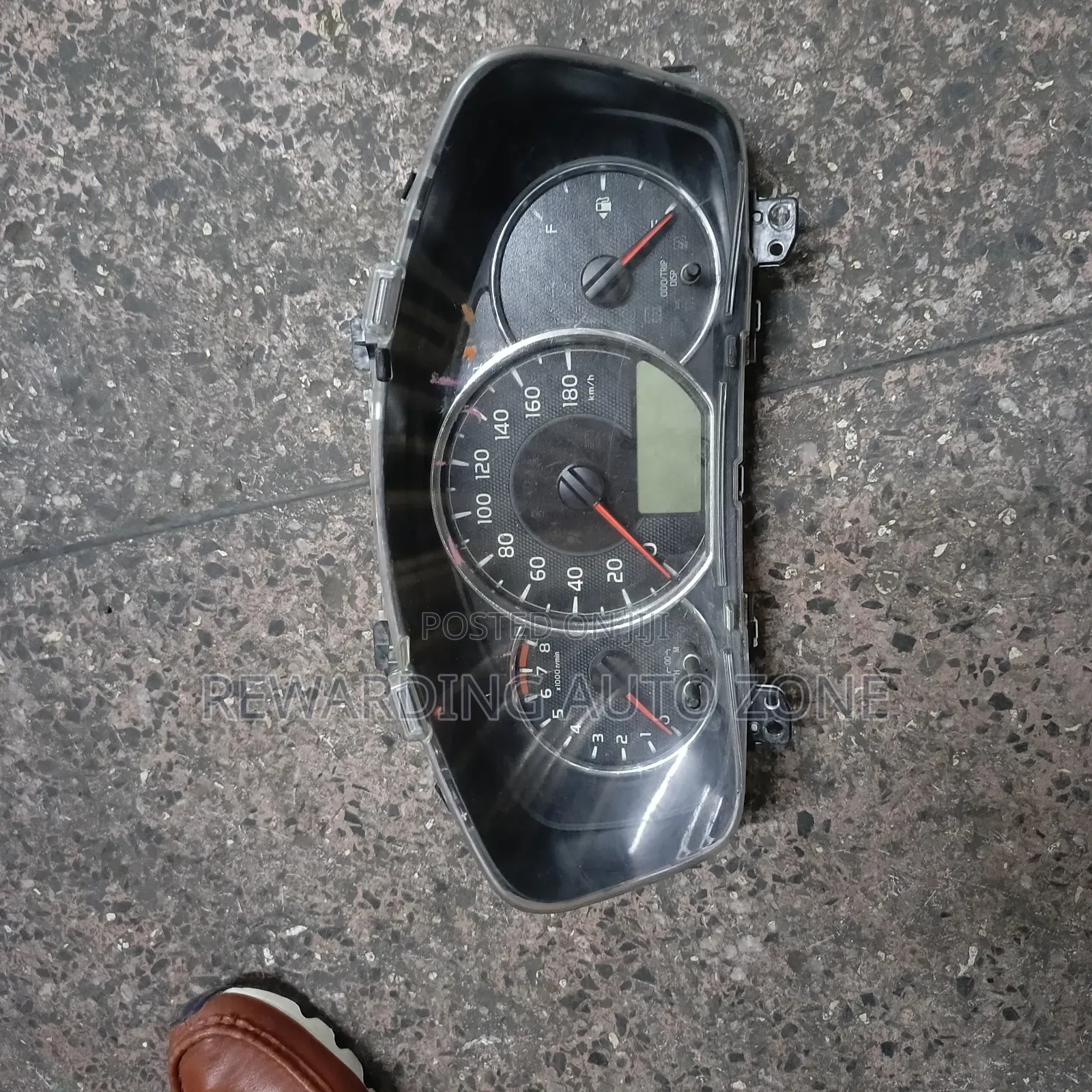 Fielder 165 Speedometer.