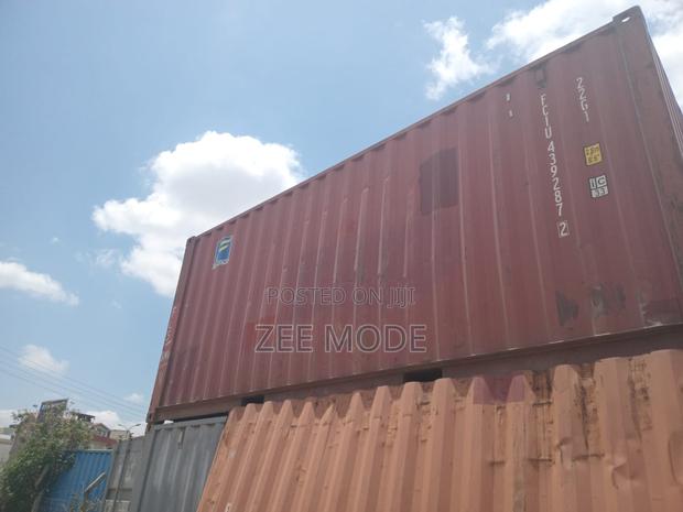 Clean 20ft Restocked - main view