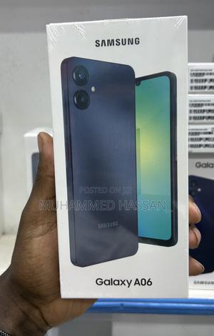 New Samsung Galaxy A06 64 GB Black - thumbnail 2