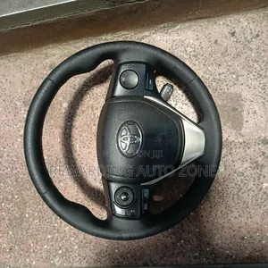 Auris New Model Steering Airbag.