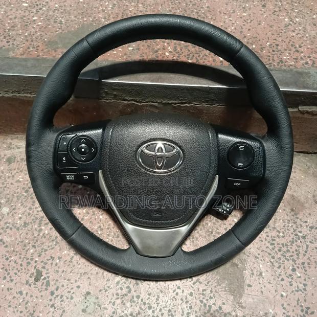 Auris New Model Steering Airbag. - thumbnail 2