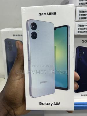 New Samsung Galaxy A06 128 GB Silver - main view