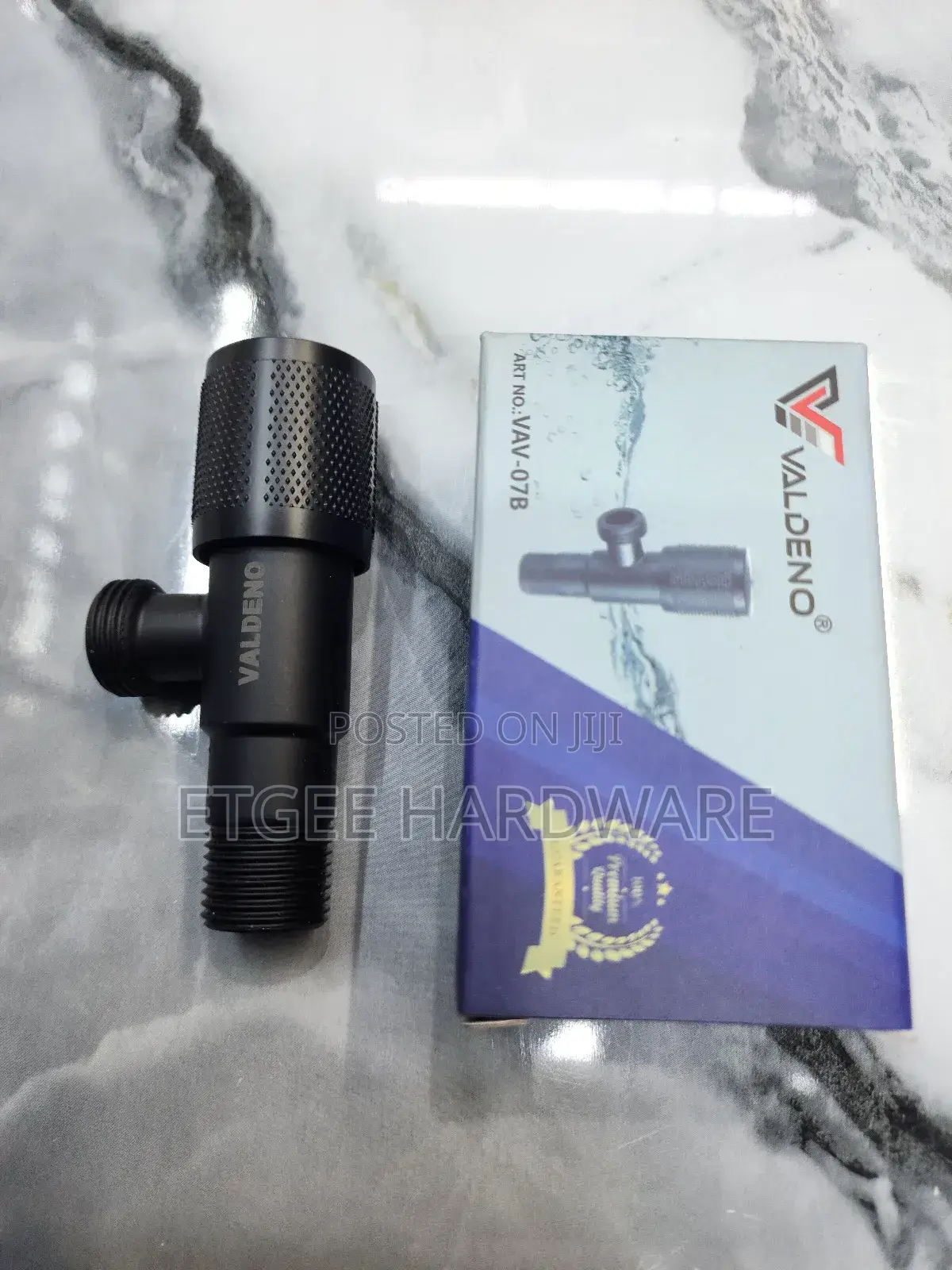 Valdeno Black Angle Valve -Heavy