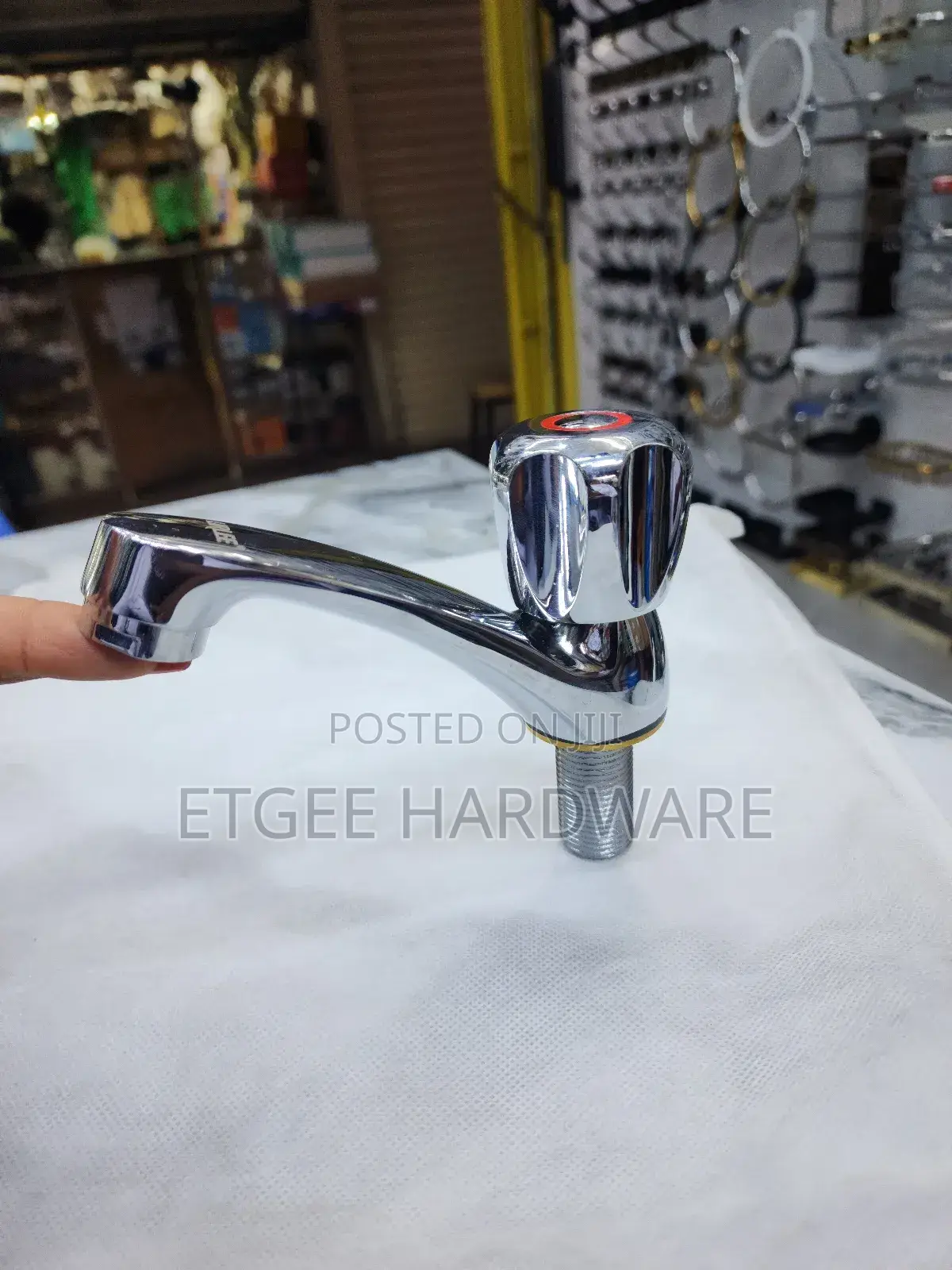 Classy Basin Knob Pillar Tap