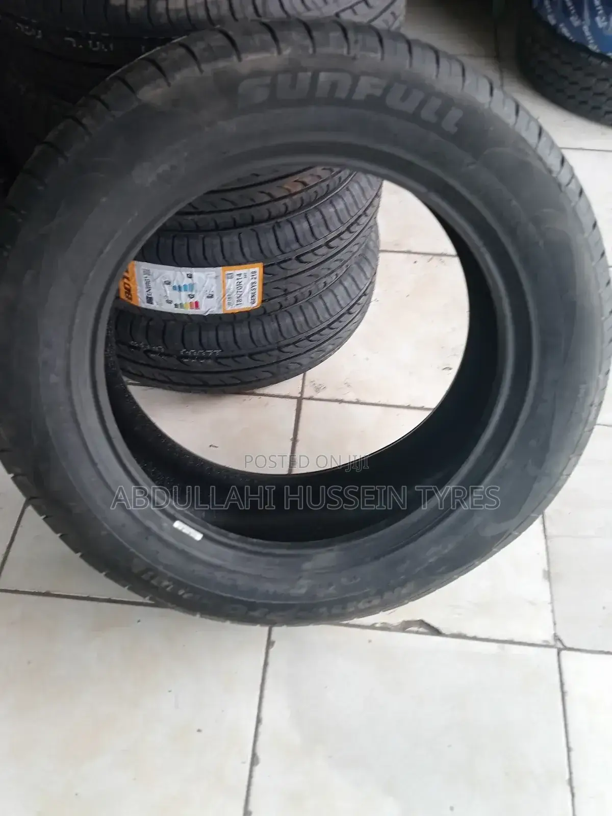 235/60 R18 Sunfull