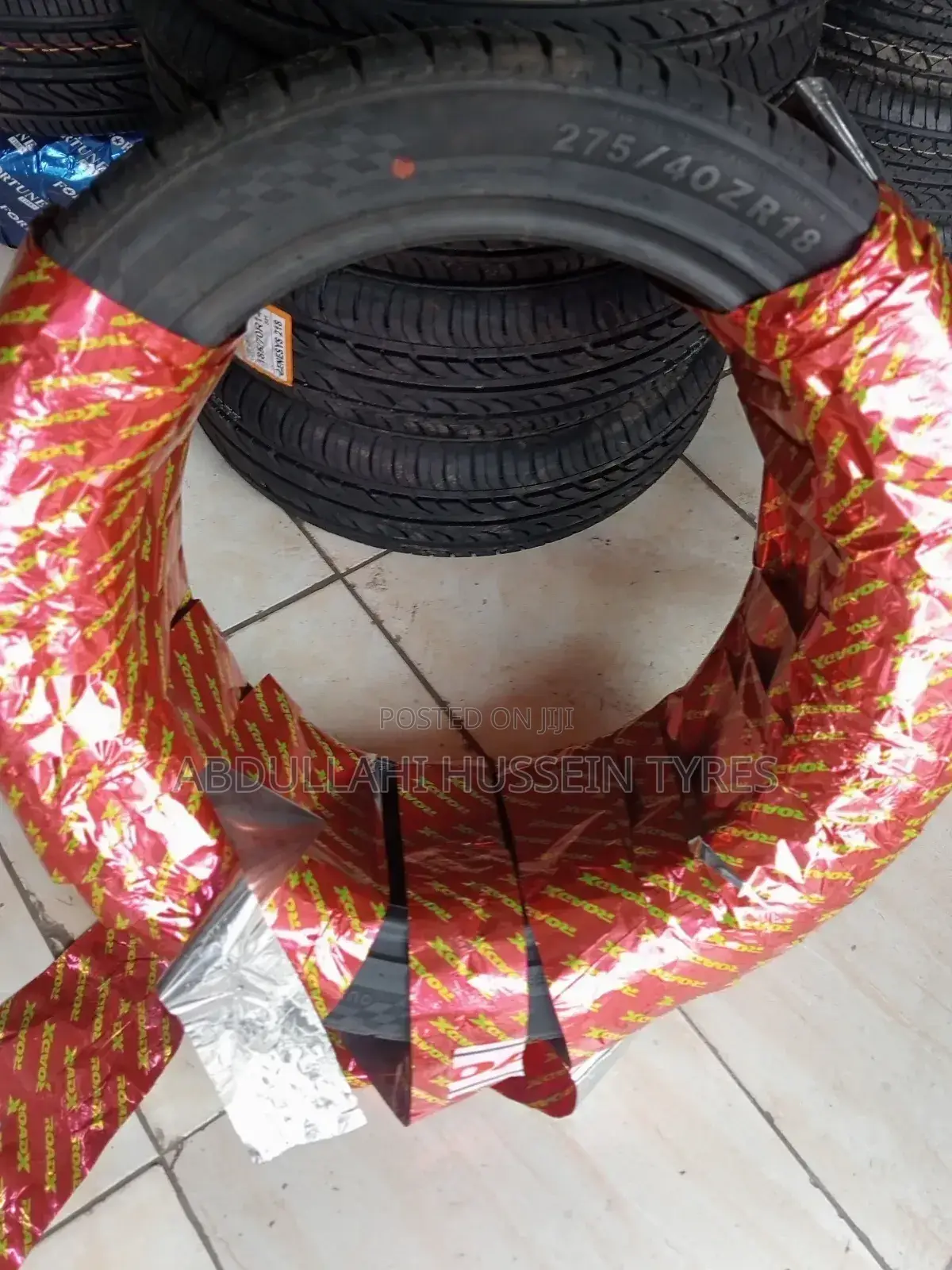 275/40 R18 ROADX Tyres