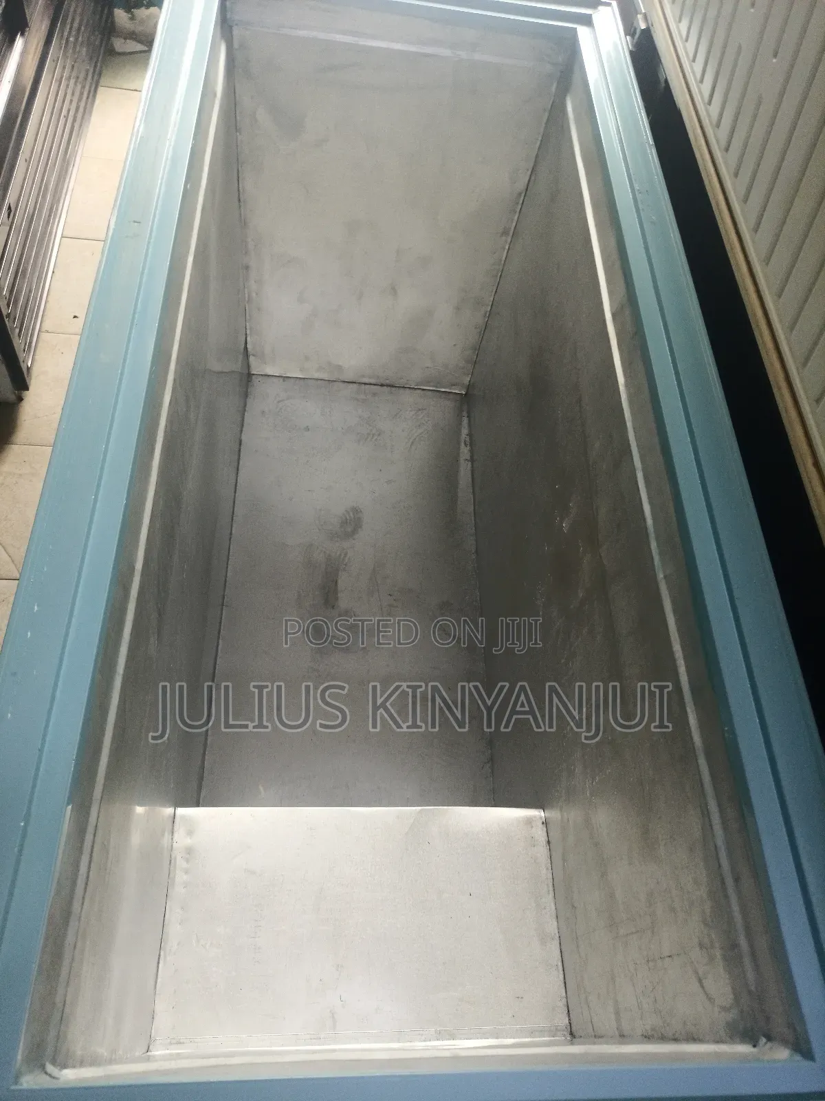4,1/2 Feet Long Deep Freezer