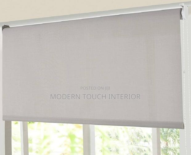 White Sunscreen Window Blinds