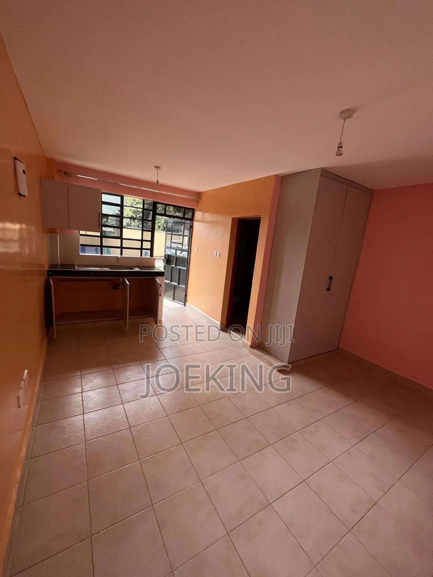 Studio Apartment in Ruaka for rent