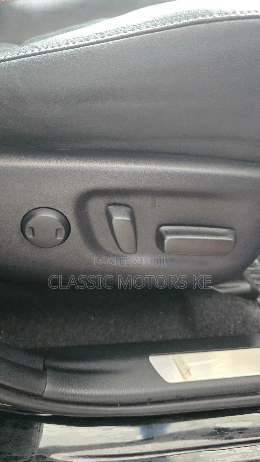 Toyota Harrier 2.0 4WD 2018 Black
