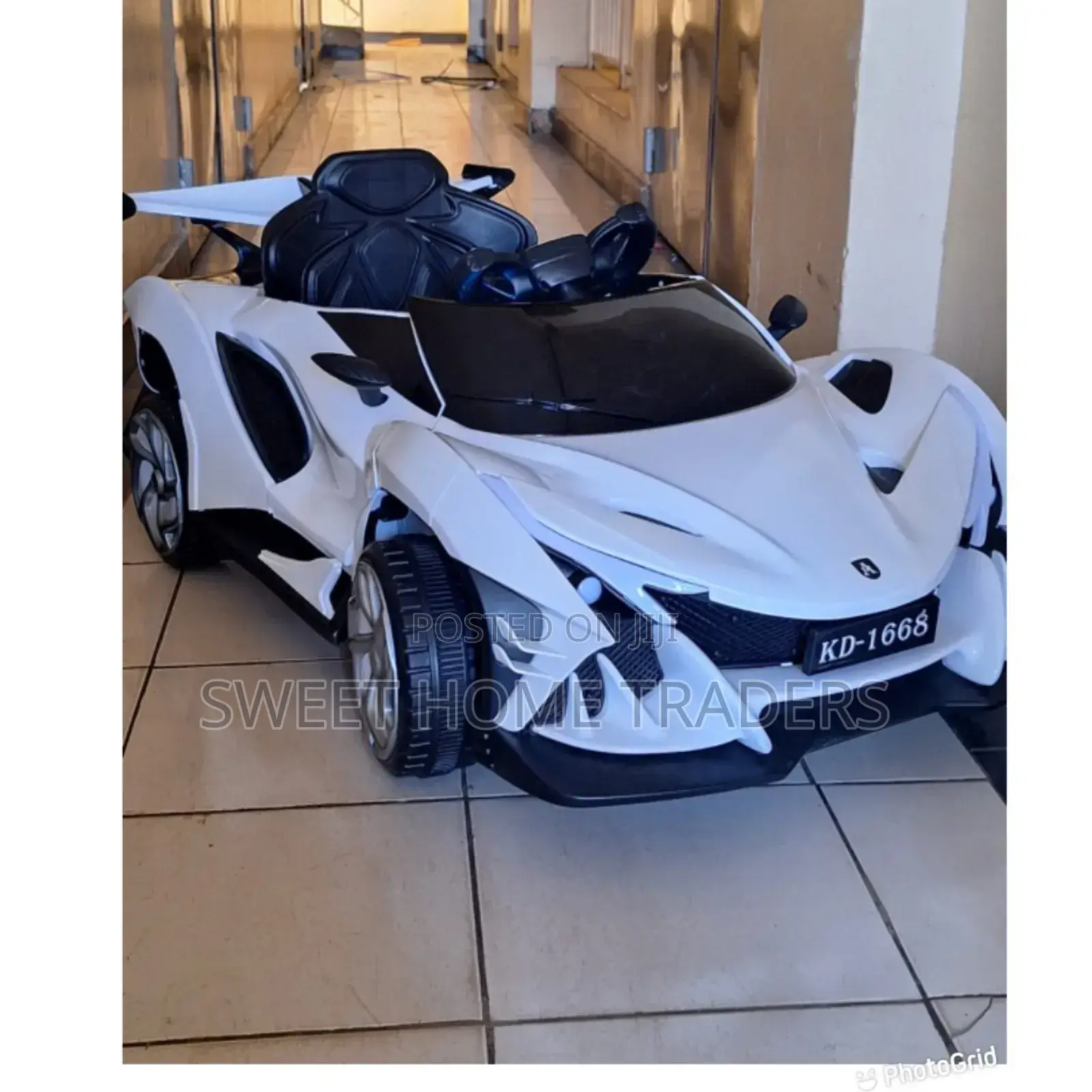 4 Motors Kid Electric Car