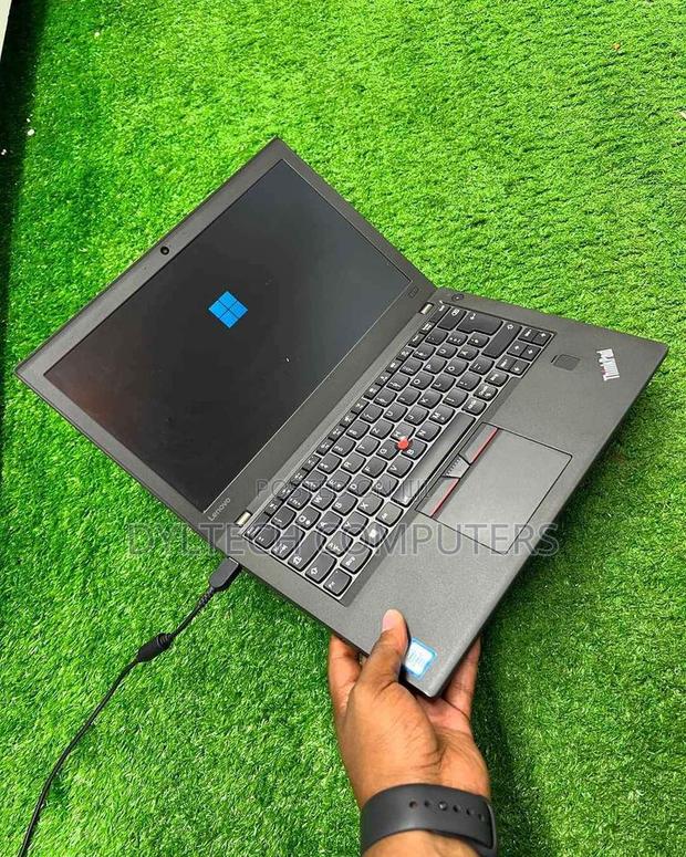 Laptop Lenovo ThinkPad X270 8GB Intel Core I5 SSD 256GB - thumbnail 2