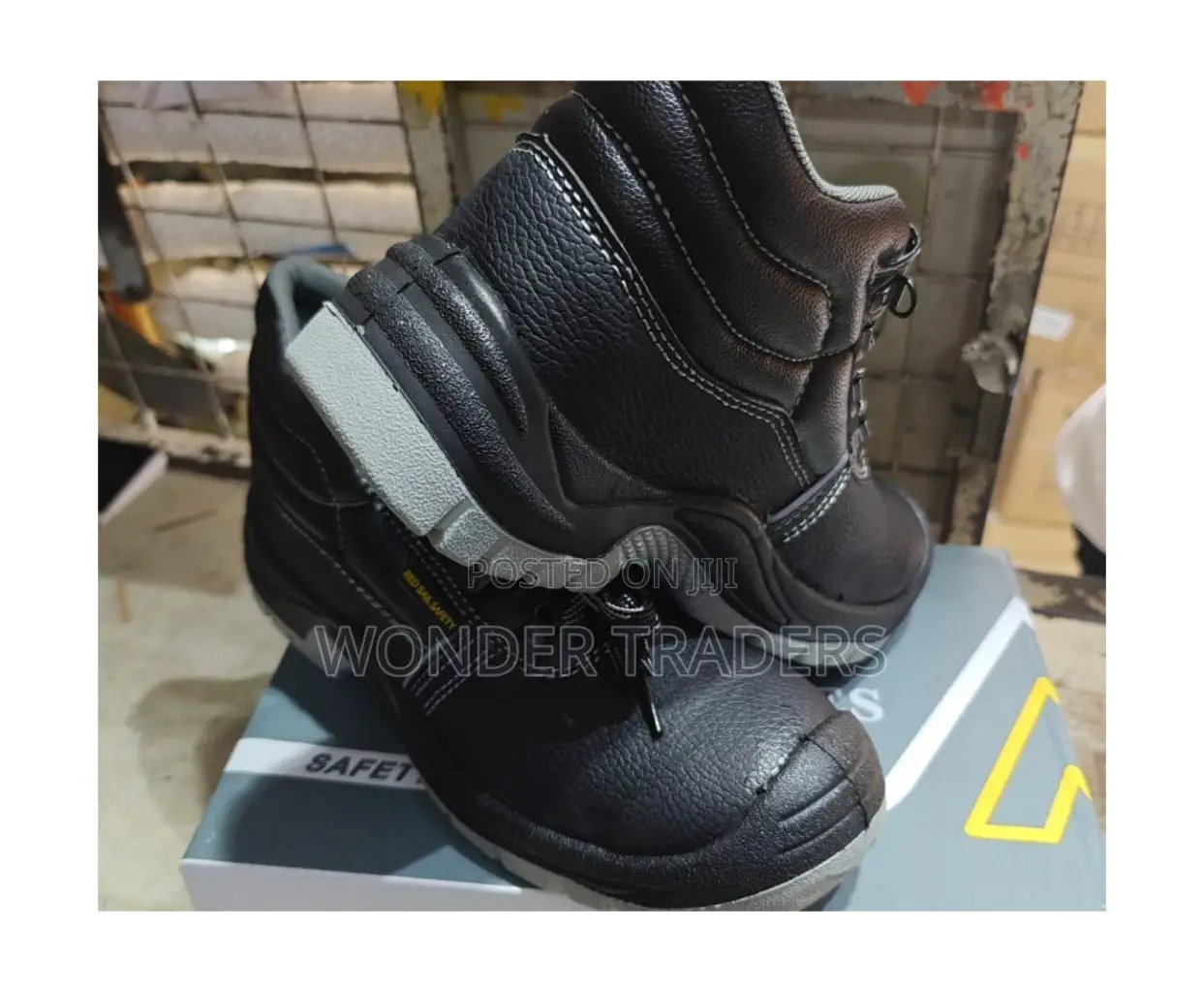 Safety Shoes/Knicker Safety Boot