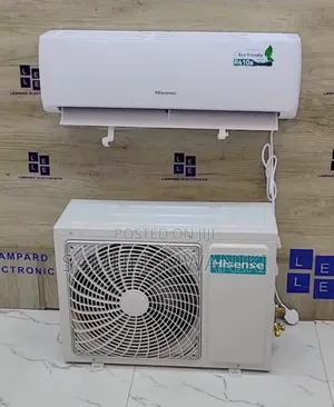Hisense Air Conditioner 12000btu – White