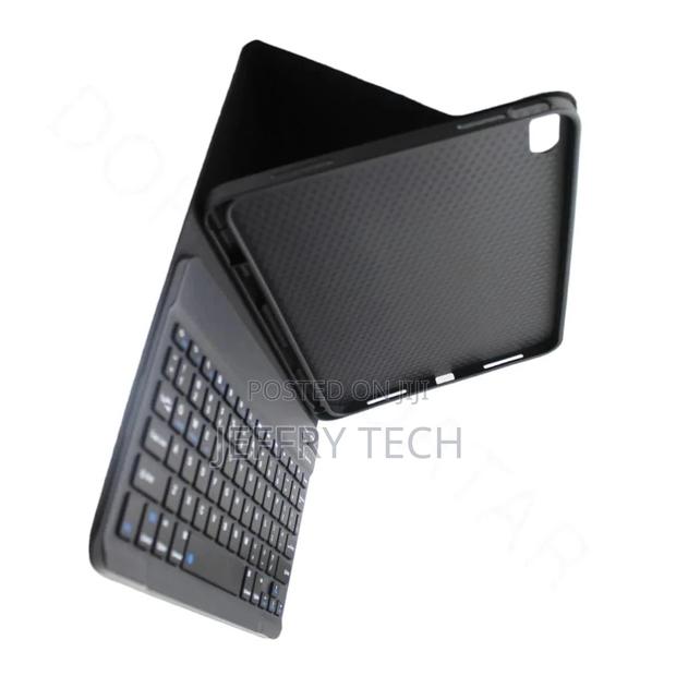 iPad 10.9 10th Generation Bluetooth Keyboard Case Cover - thumbnail 3