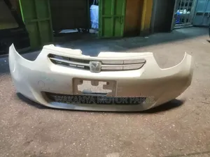 Toyota Passo 2010/2013 Front Bumper, Clean Ex Japan