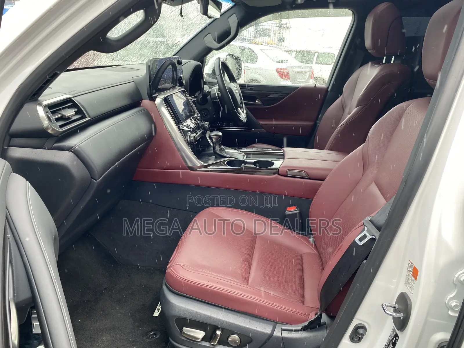Lexus LX 2022 White