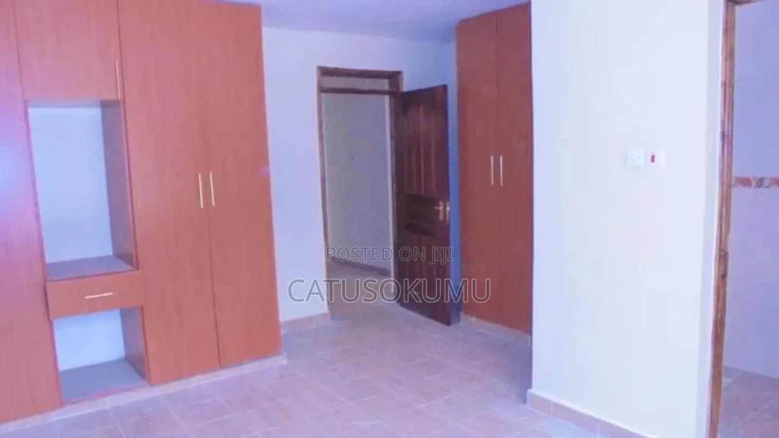 Mini Flat in Gateway Mall Area for rent