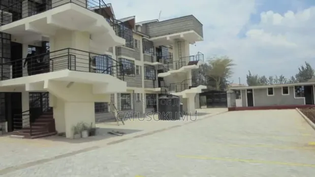 Mini Flat in Gateway Mall Area for rent
