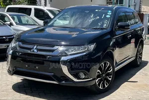Mitsubishi Outlander 2.0 PHEV AWD 2018 Black