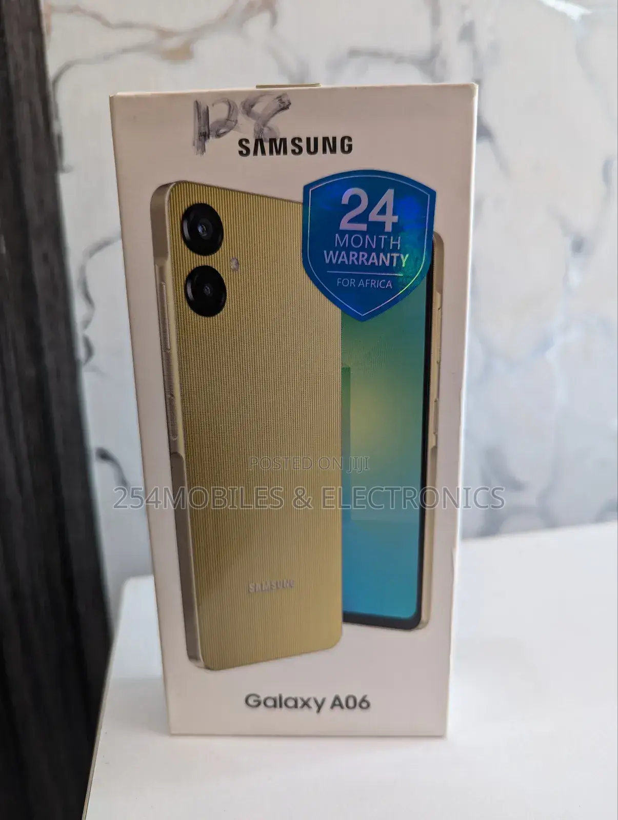 New Samsung Galaxy A06 128 GB Gold