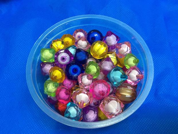 Mixed Beads Different Shapes, Colours and Sizes - thumbnail 4