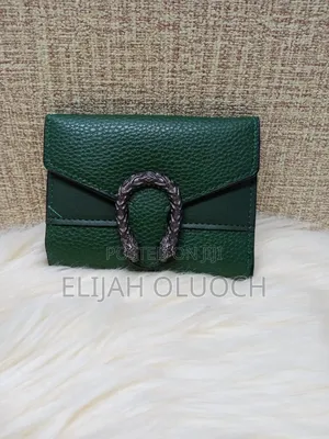 Ladies Short Foldable Wallet*