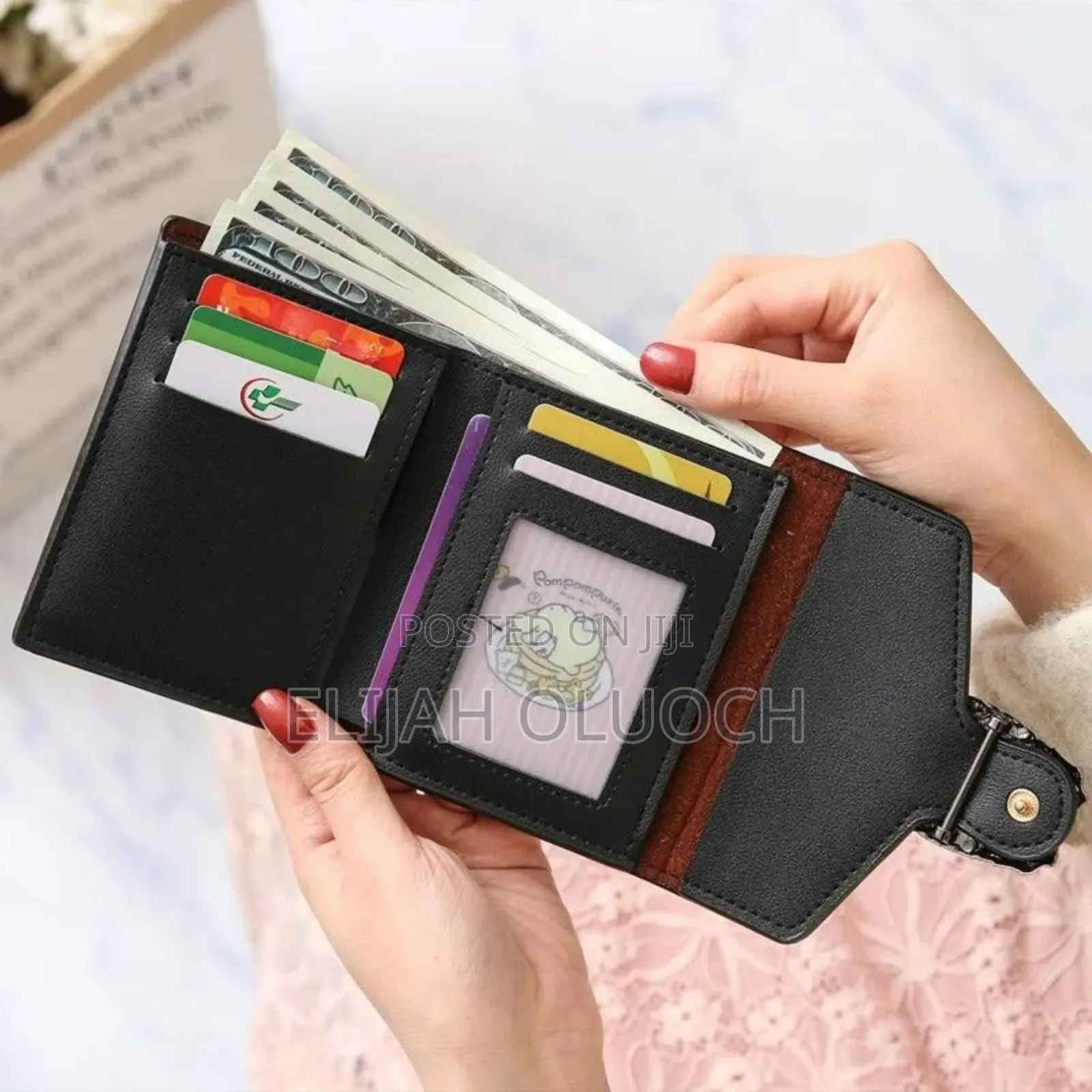 Ladies Short Foldable Wallet*