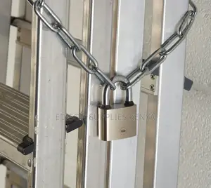 Yale Padlock 60mm With Retaining Keys 3pcs