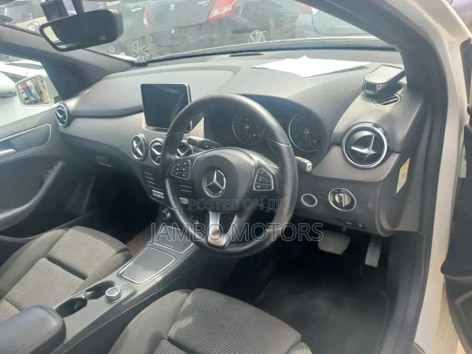 Mercedes-Benz B-Class 2018 White