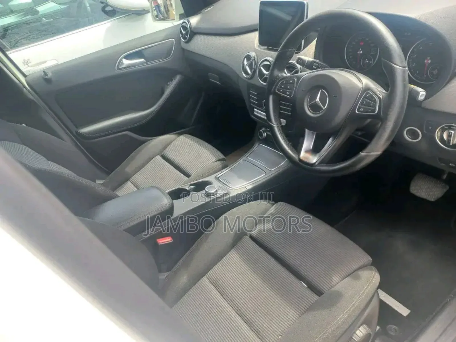 Mercedes-Benz B-Class 2018 White