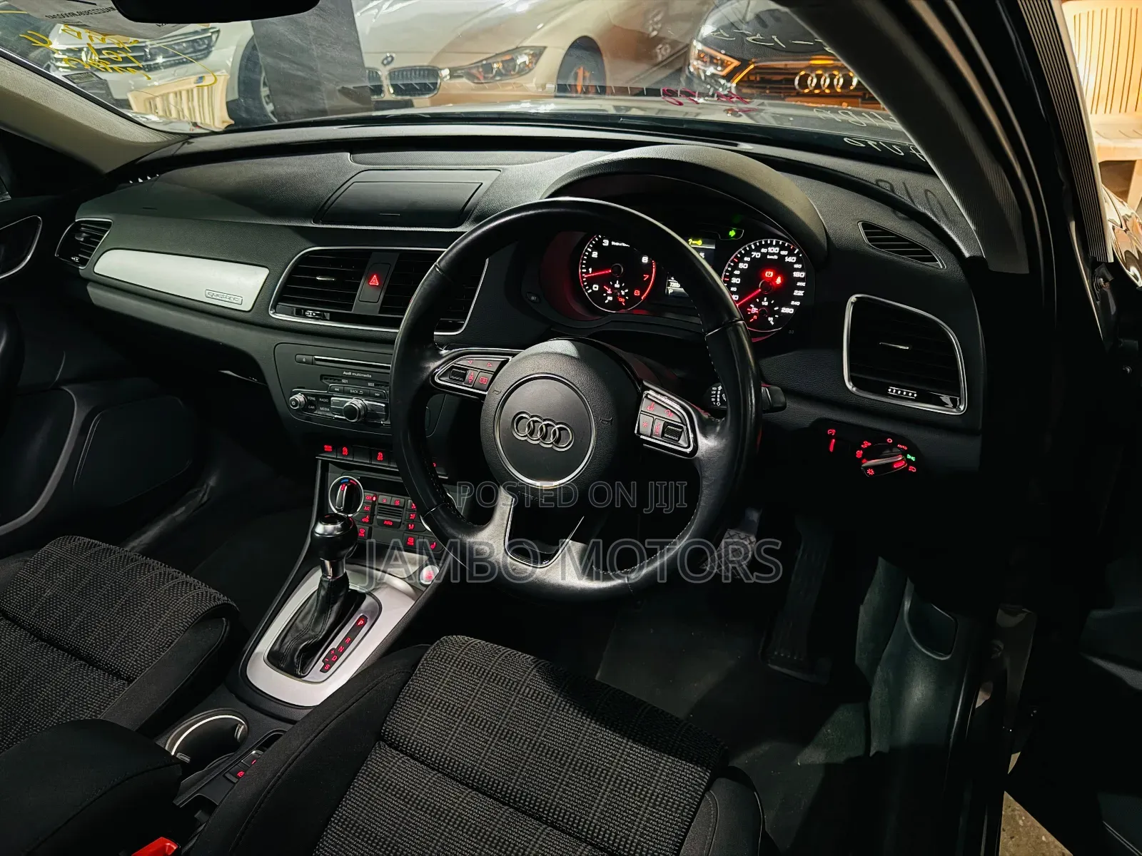 Audi Q3 2017 Gray