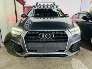Audi Q3 2017 Gray