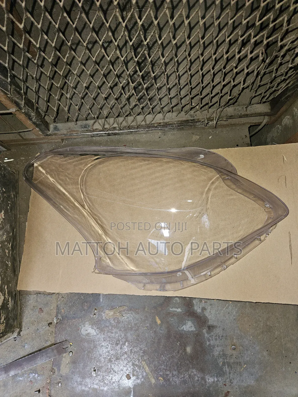 Headlight Lens Ractis 2008