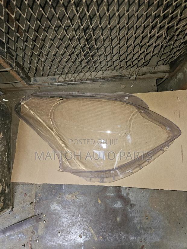 Headlight Lens Ractis 2008 - main view