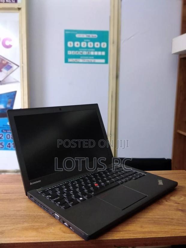 Laptop Lenovo ThinkPad X240 8GB Intel Core I5 SSD 256GB - main view