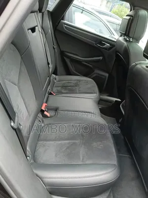 Porsche Cayenne Base AWD 2018 Black