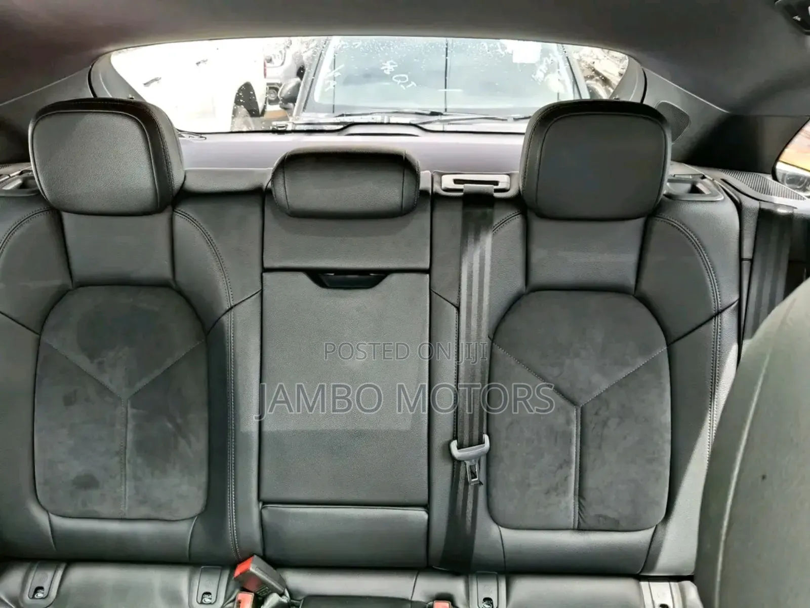 Porsche Cayenne Base AWD 2018 Black