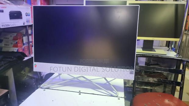 Desktop Computer HP AiO 22 8GB Intel Core I3 HDD 1T - main view