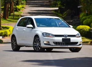 Volkswagen Golf 2017 White