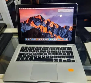 Laptop Apple MacBook Pro 2011 8GB Intel Core i7 HDD 250GB