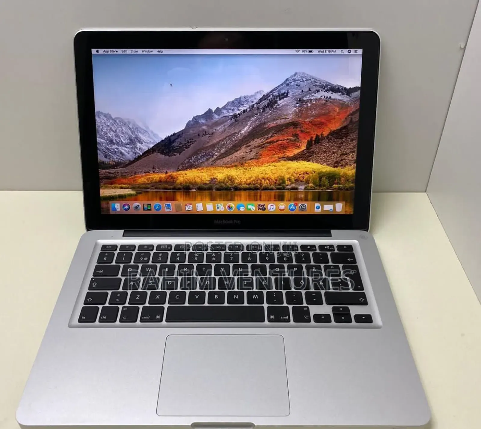 Laptop Apple MacBook Pro 2011 8GB Intel Core i7 HDD 250GB
