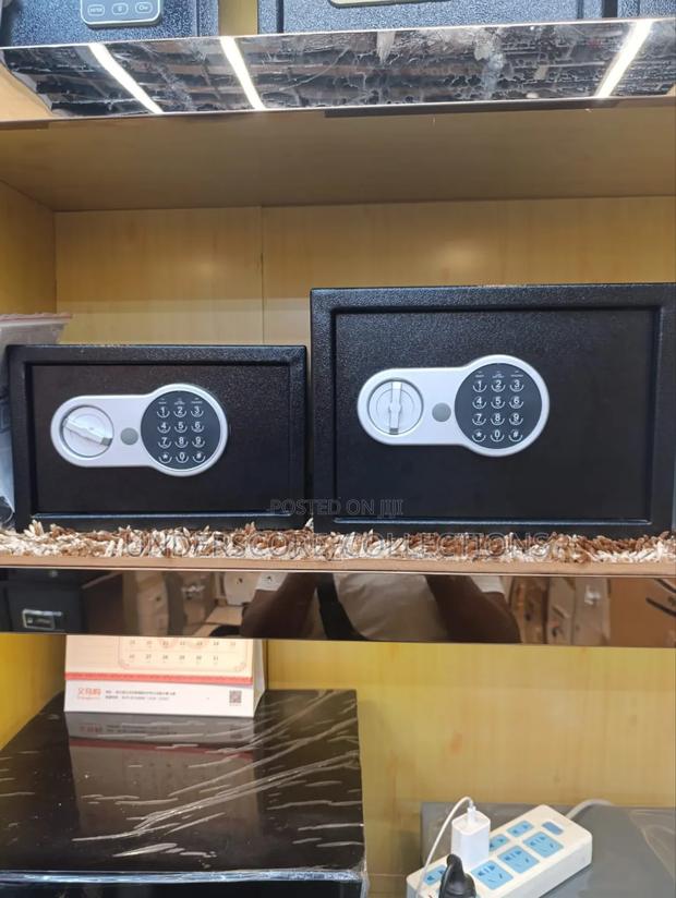 4.5kg Safe Deposit Box - main view