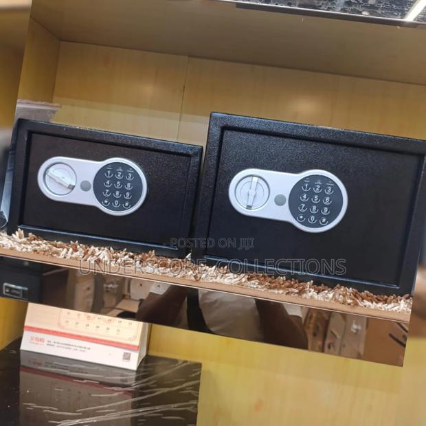 4.5 Kg Safe Deposit Box
