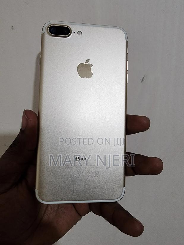Apple iPhone 7 Plus 128 GB Gold - main view