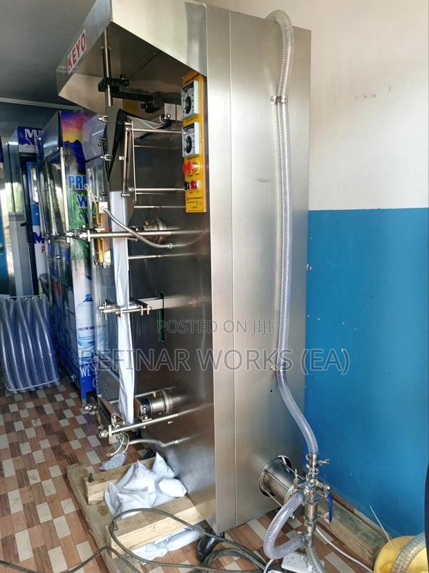 Sachet Packing Machine - Filling Sealing - thumbnail 4