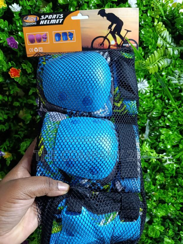 Quality Skating Riding Protective Knee Elbow Guards Set. - thumbnail 3