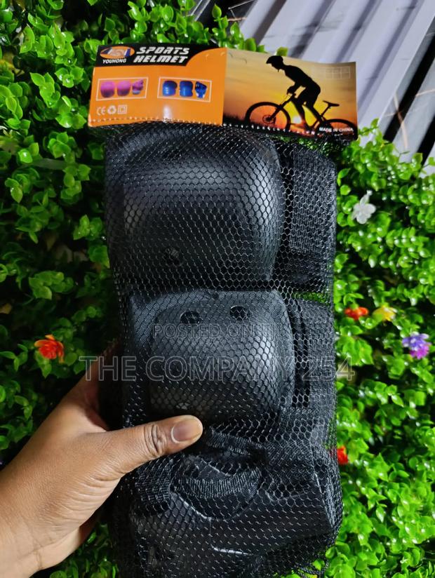 Quality Skating Riding Protective Knee Elbow Guards Set. - thumbnail 4