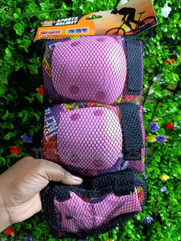 Quality Skating Riding Protective Knee Elbow Guards Set. - thumbnail 5